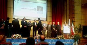 کسب عنوان دانشجوی برگزیده چهارمین جشنواره دانشجویی آزمایشگاهیان ایران