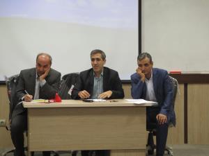 .برگزاری جلسه هم اندیشی رئیس محترم دانشگاه علوم پزشکی 